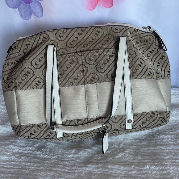 Coach Travel Bag - Picture 1 of 7